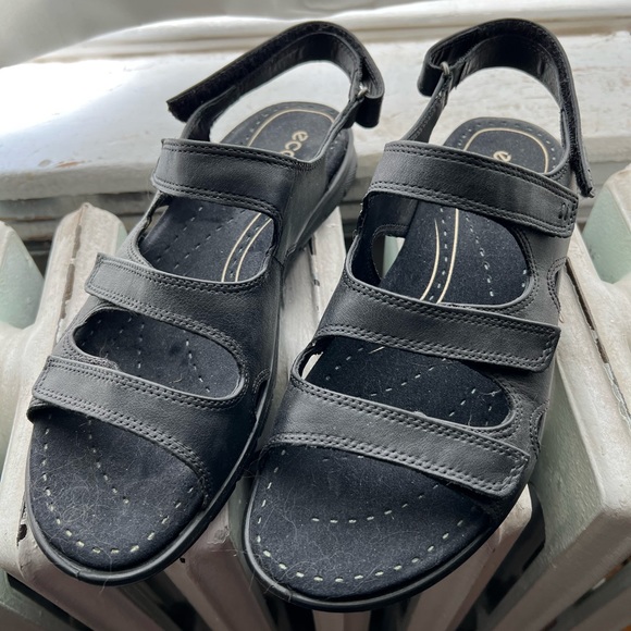 Ecco Shoes - NWOB ECCO Women's Babett 3 Strap Dress Sandal